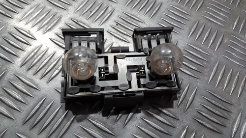 333945259 Lampenträger Rücklicht Rückleuchte innen Heckklappe  DE316063-16