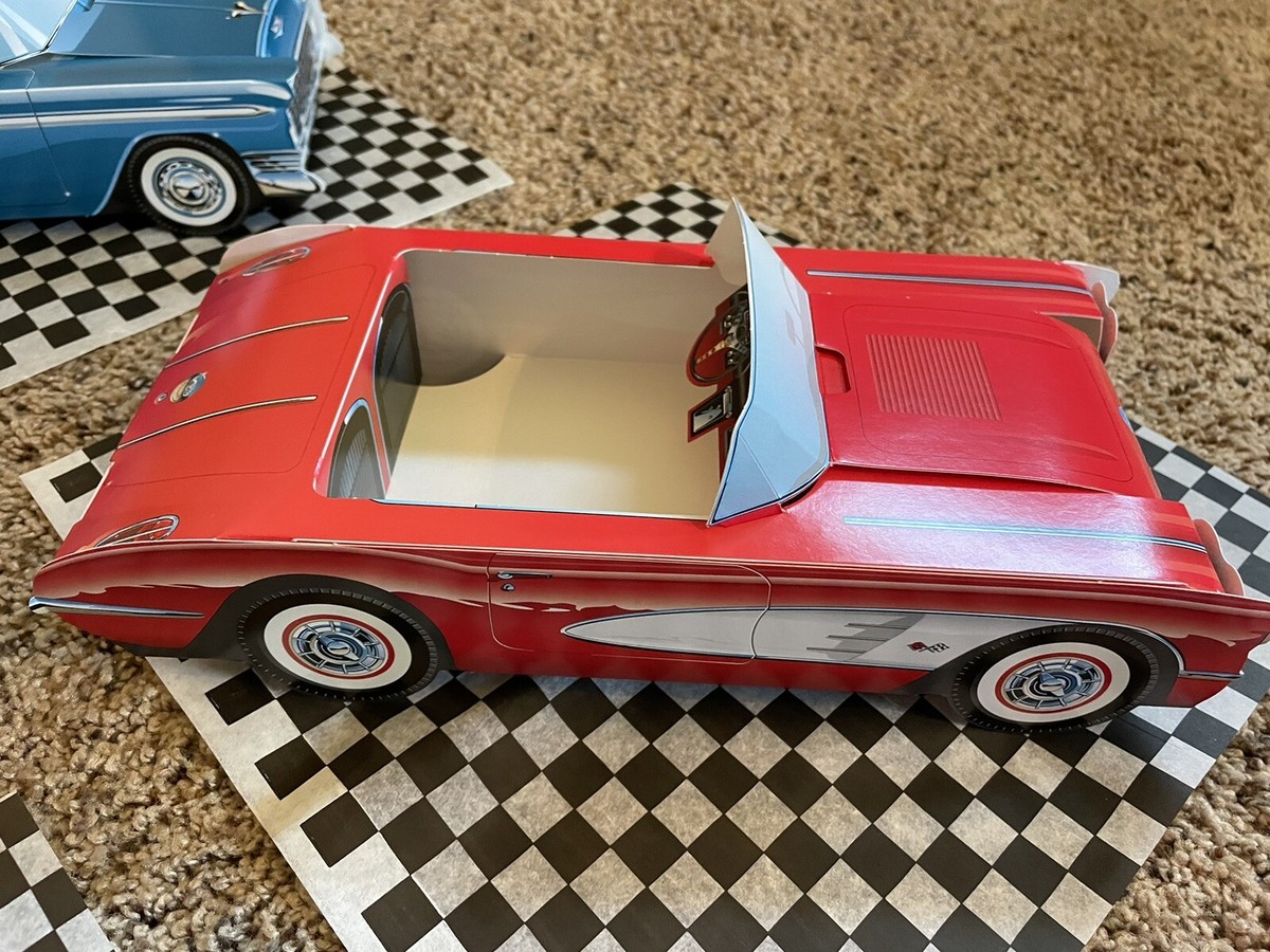 Lot De 9 Voitures En Carton Vintage Kid Stuff - Déco Fête Années 50, Chevrolet/Ford, Occasion (défauts Mineurs)