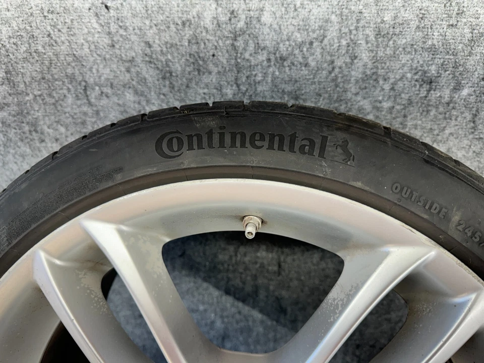 宝马 2008 - 2013 E82 E88 风格 261 18 英寸后轮 RIM 带轮胎原始设备制造商 89k — 第 2/4 张图片