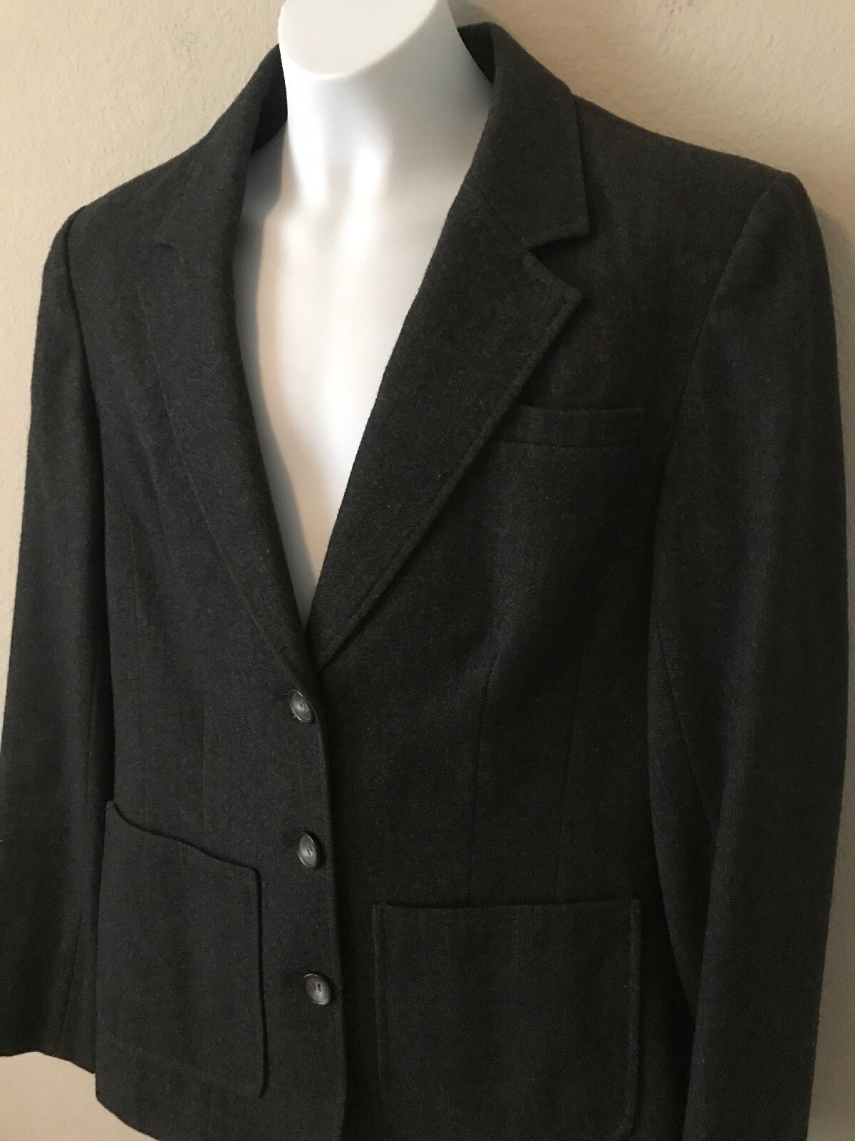 PENDLETON Women's Three Button Double Pocket 100%… - image 1