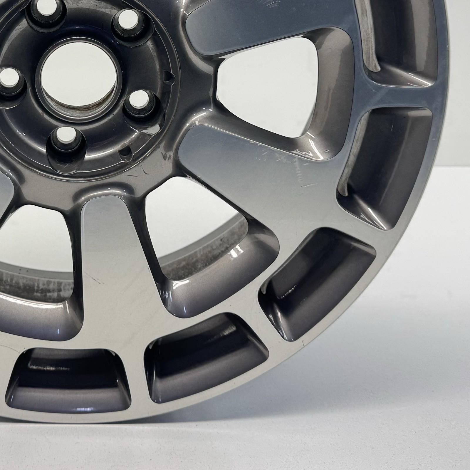 14-24 Maserati Quattroporte Crono Front Wheel Rim 20x8.5 Factory 670011857 OEM