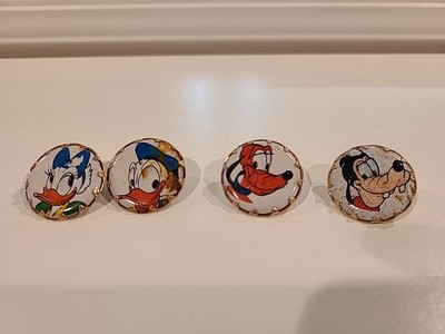 Vintage Walt Disney 1960s novelty pin Tin Litho pinback Button