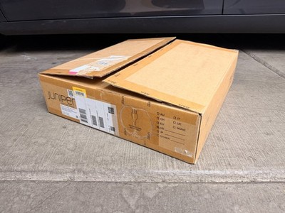 Juniper Networks EX3400-48P 48-Port PoE+ Ethernet Switch