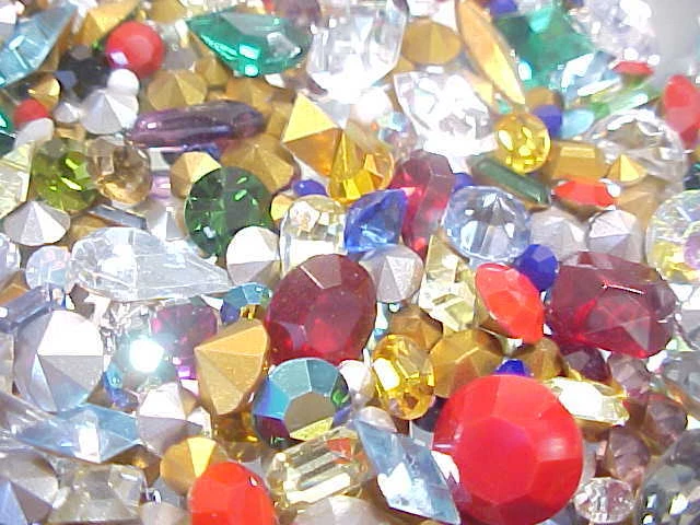 125 SWAROVSKI CRYSTAL RHINESTONES AUSTRIA LOT JEWELRY REPAIR FIX ASSORTED  STONES