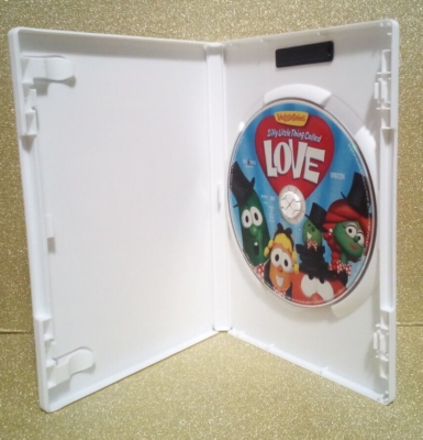 1-386) “VEGGIE TALES: SILLY LITTLE THING CALLED LOVE