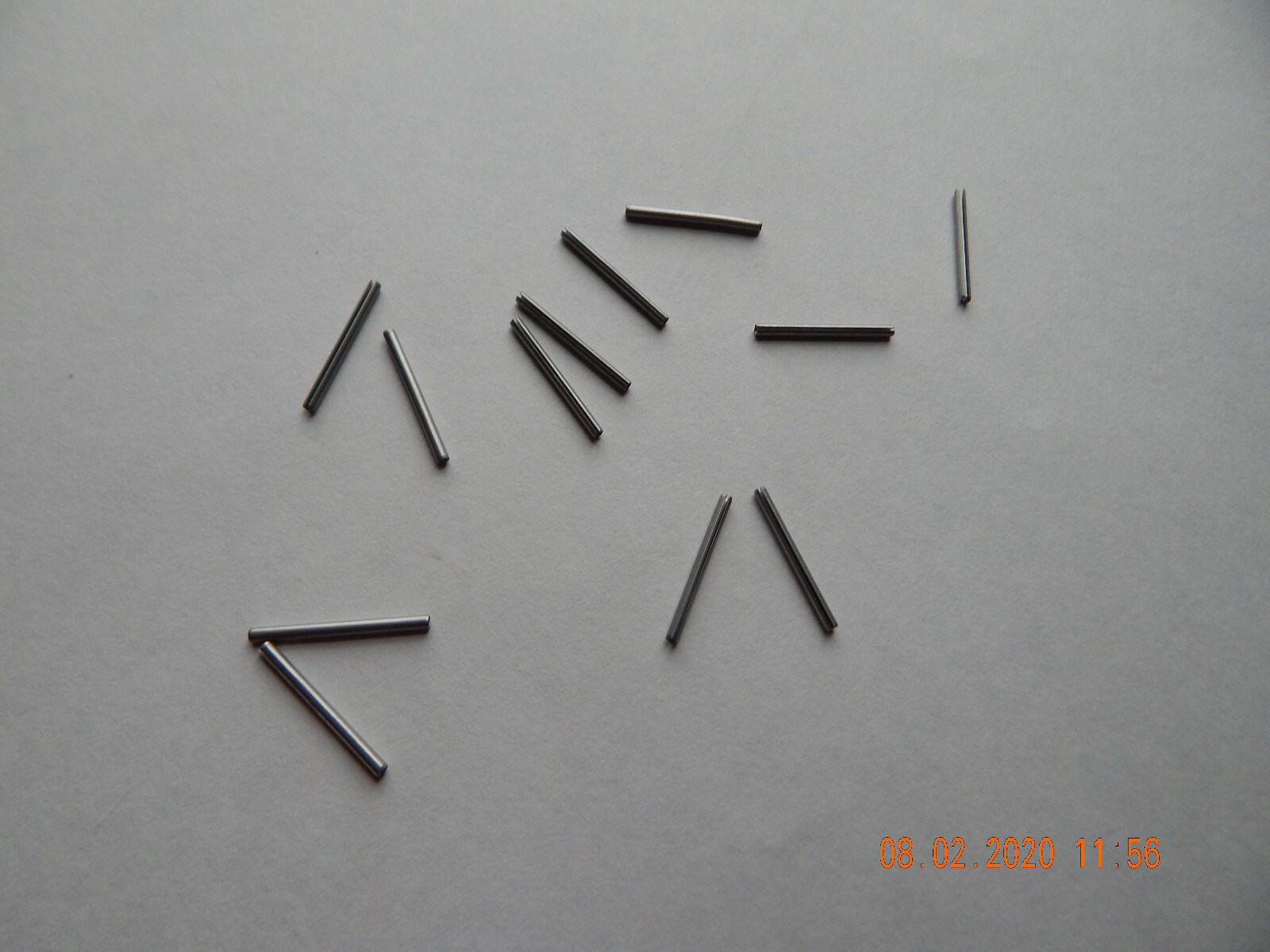 STAINLESS STEEL ROLL PINS 5/64 x 1" 12 PCS. 18-8. NEW