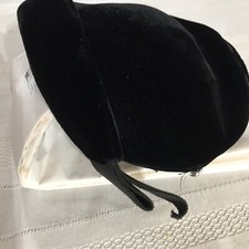 Vintage Betmar black velvet hat