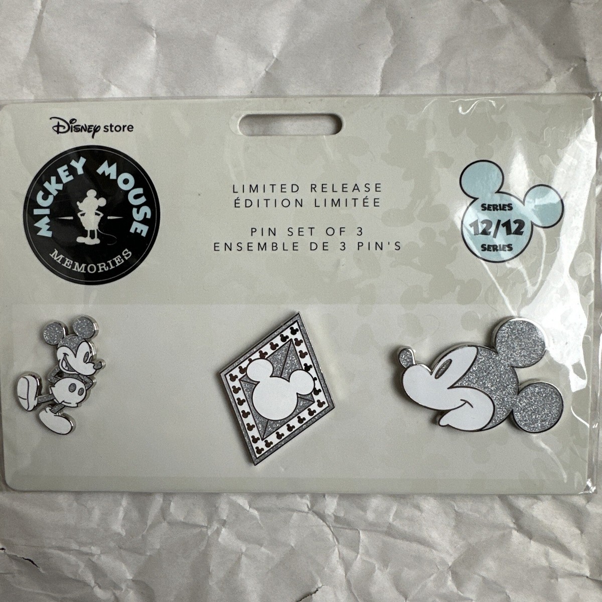 シリアル12/12 Disney & Pixar Mickey& Friends Disney Store Mickey Mouse Memories Pin Set 12 / 12 December 12 of