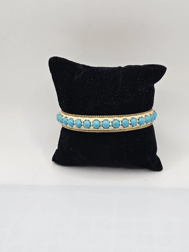 VTG Juicy Couture White Enamel Bangle Bracelet Blue Cabochons Gold Tone - Image 2 of 4