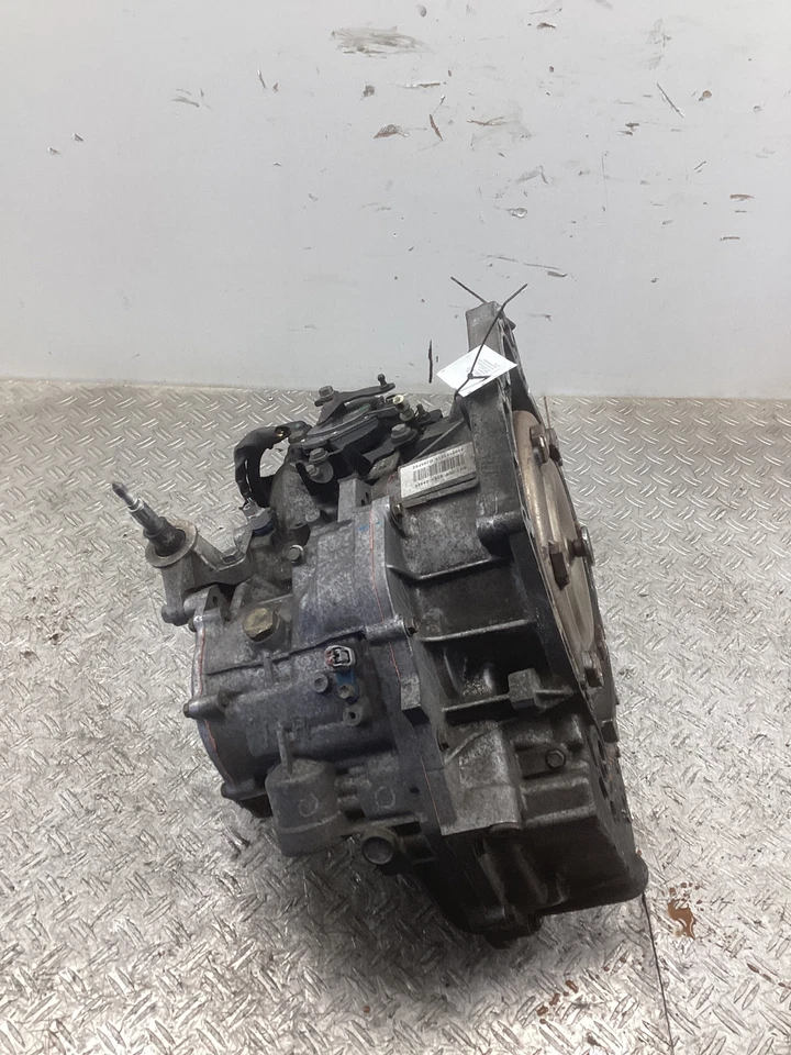 Automatikgetriebe Renault Laguna II (G) 2.2 dCi 110kW 150PS SU1 (000) 137500 - Bild 2 von 4