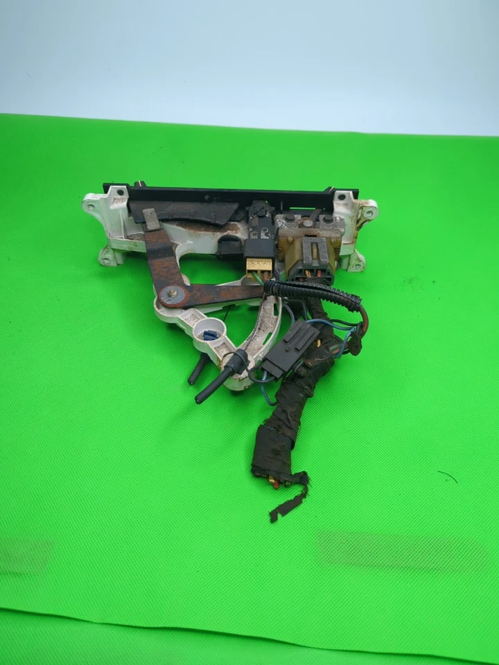 Ford Bronco II 1984 1985 2 control de clima temperatura calor aire acondicionado fabricante de equipos originales usado Foto 4 de 4