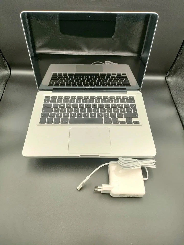 MacBook Pro 13Zoll 2011 A1278, 8Gb Ram/240Gb SSD + 500Gb HDD, Intel Core i5 - Bild 4 von 4