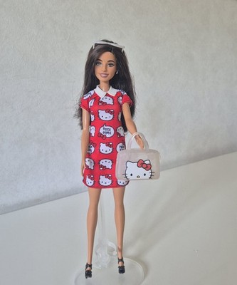 Barbie Hello Kitty Outfit FKR66 roten Kleid von Barbie