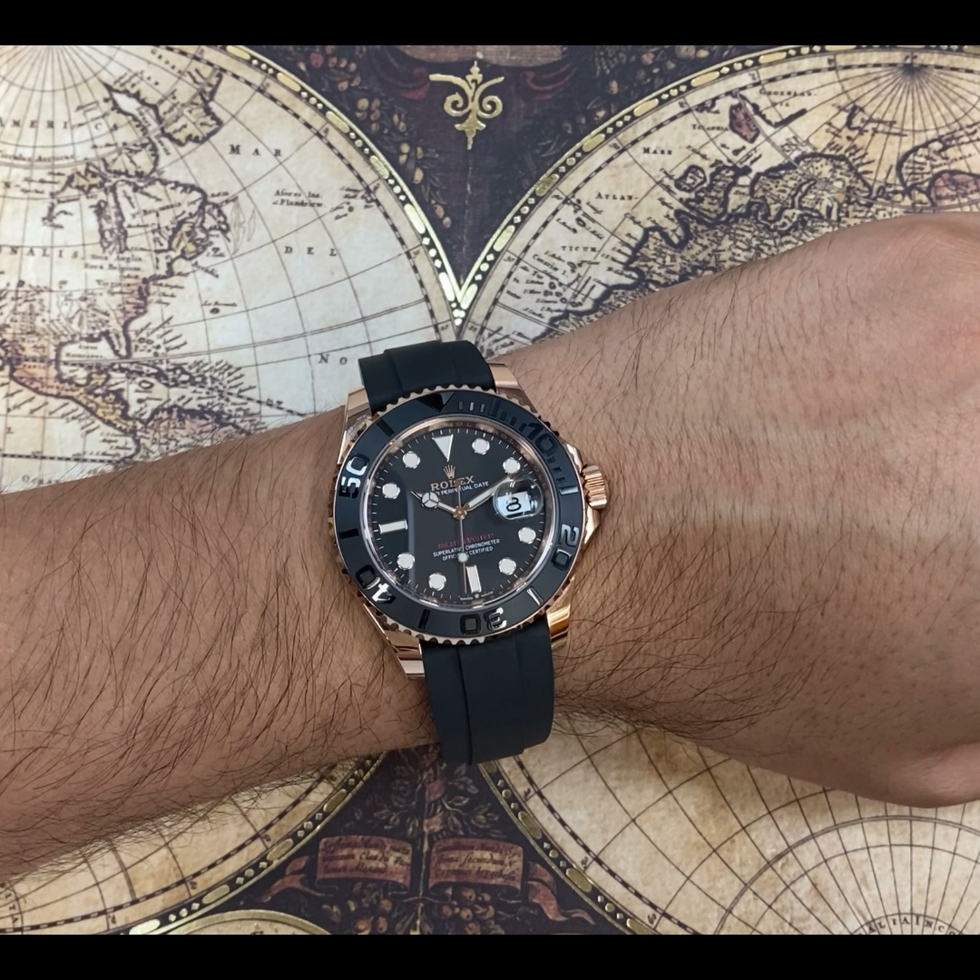 Rolex Yacht-Master 40 18k Rose Gold Oysterflex Black Dial Mens