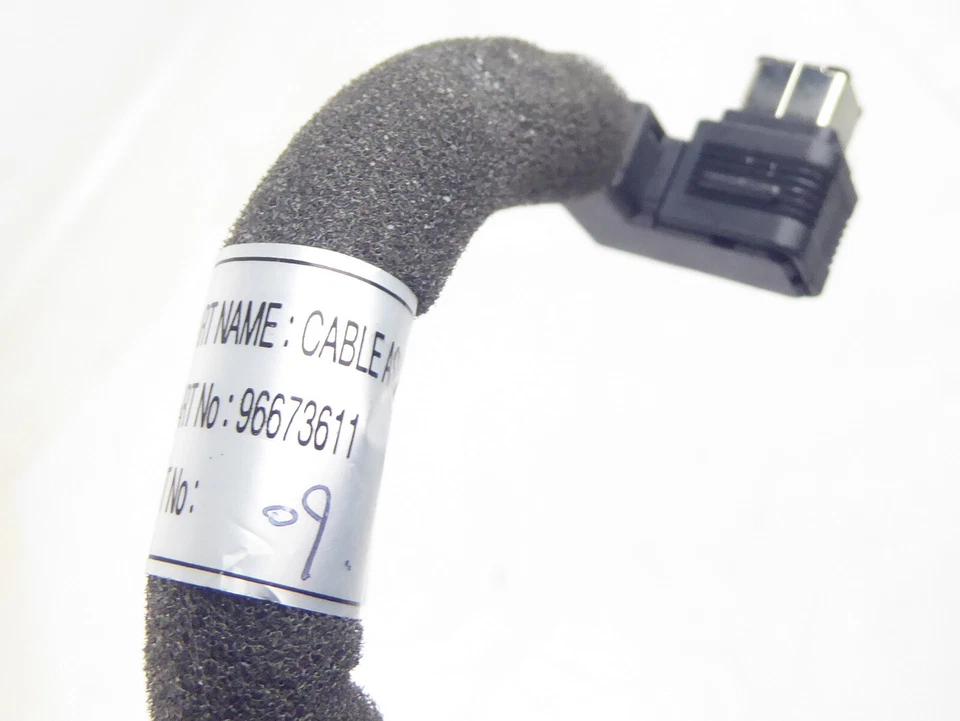 Vauxhall Antara Navigation Display Wiring Harness 96673611 - Image 4 of 4