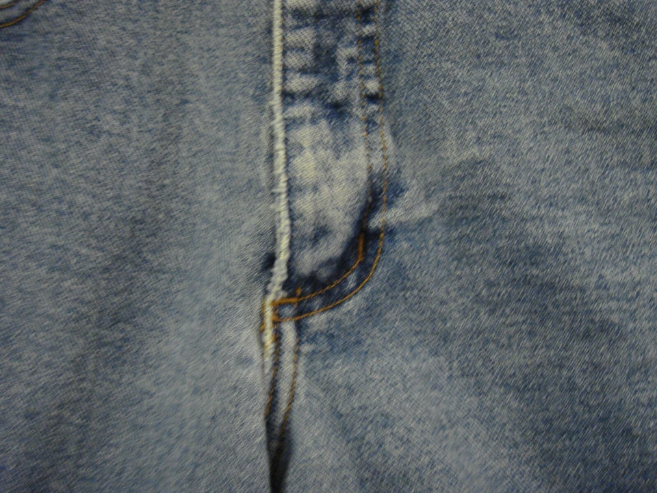 Shorts vintage Arizona denim mãe cintura alta EUA algemado tamanho 5 26" cintura - Imagem 4 de 4