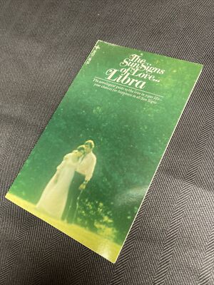 The Sun Signs Of Love... Libra by Derek and Julia Parker - 1976 Tempo Books