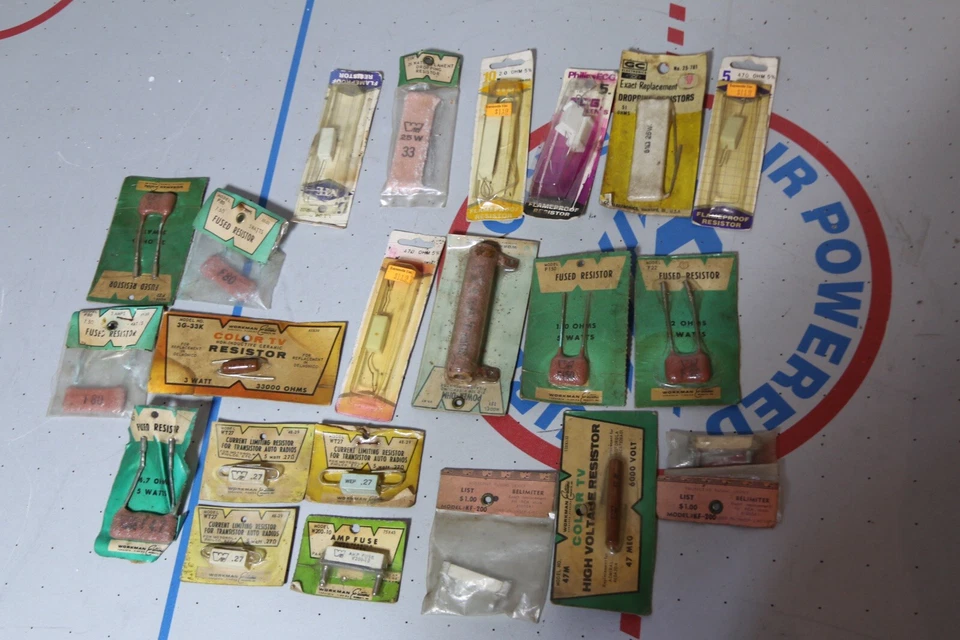 GRAN LOTE DE RESISTENCIA VINTAGE - RESISTENCIA DE FUSIBLES - FUSIBLES DE AMPLIFICADOR - RESISTENCIA DE ALTO VOLTAJE Foto 3 de 4