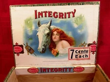 c1890  Intregrity - Horse and Woman Cigar Box  -  EX EX RARE - Nice Condition