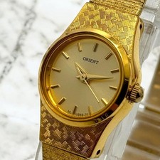 ORIENT Battery Near Women Watch Bracelet Gold