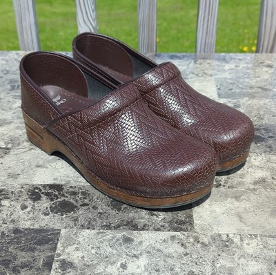 Dansko Brown Woven Leather Professional Comfort Clog Womens EU 43 US 12.5