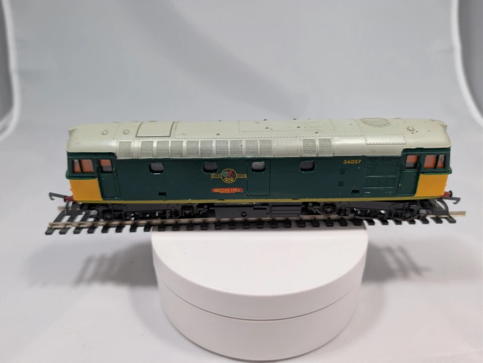 Locomotora Lima British Rail Clase 35 R.758 modelo número 34057. Foto 3 de 4