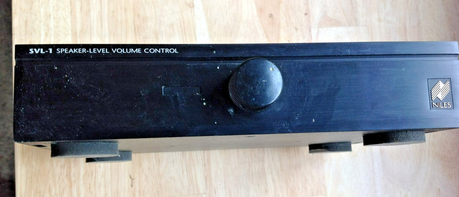 Niles Audio SVL-1 Tabletop Speaker Level Volume Control
