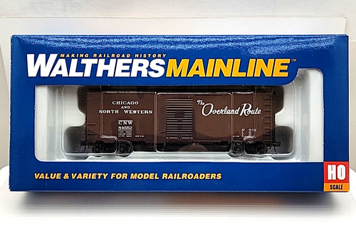 HO Walthers Chicago and Northwestern 40' AAR 1944 Boxcar CNW 84552 (ML 910-1666) | Condition: Used