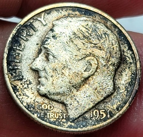 Lot 5 Toned Roosevelt Dimes 90% Silver Coins 1946-D 1948-P 1951-P 1953-P 1954-P - Picture 8 of 11