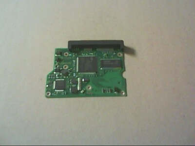 PCB 102686 100535704 REV D SEAGATE ST500DM002 1BD142-542 FW KC66 DATE PCB 102686 100535704 REV D SEAGATE ST500DM002 1BD142-542 FW KC66 DATE