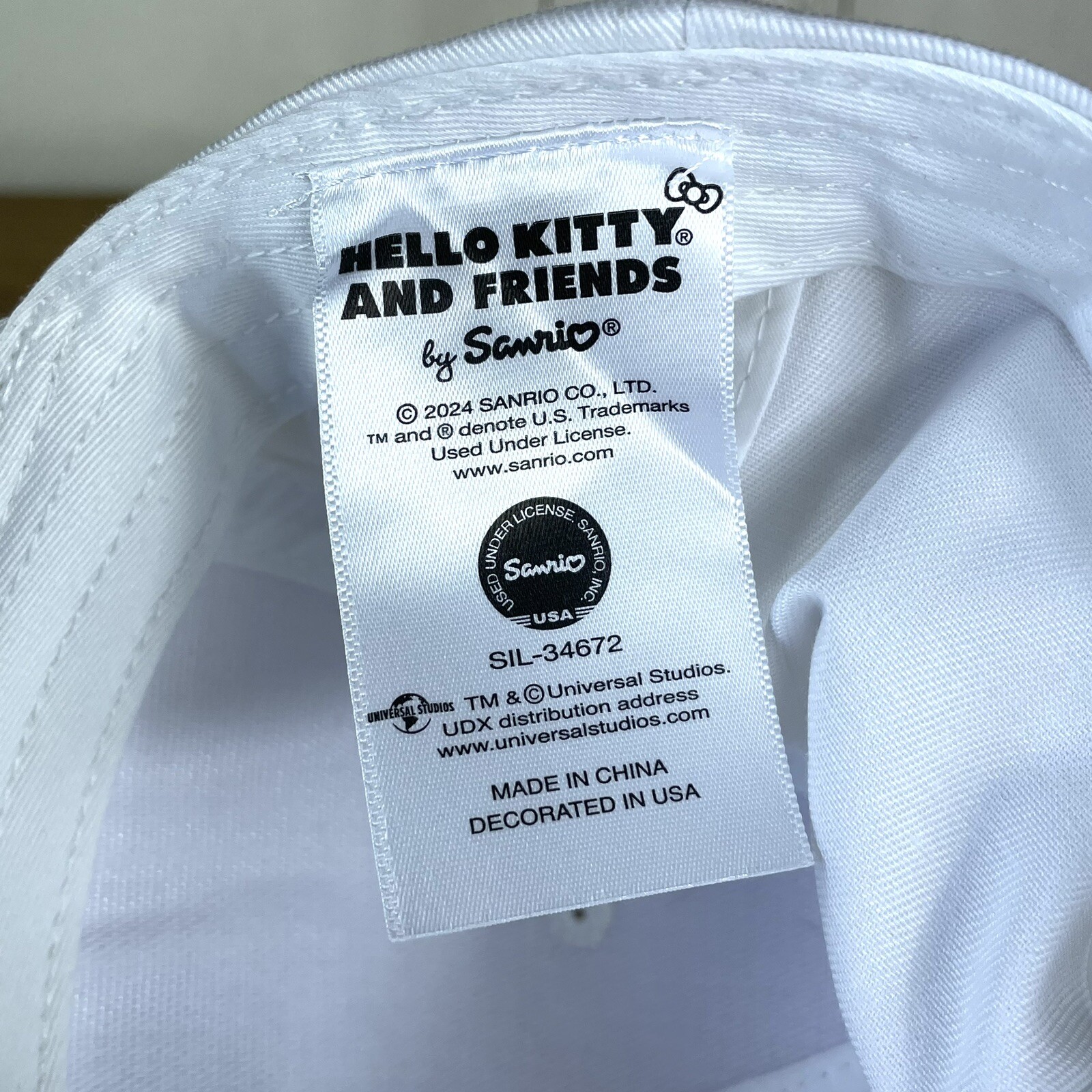 Hello Kitty Universal Studios Cafe Embroidered Gr… - image 6