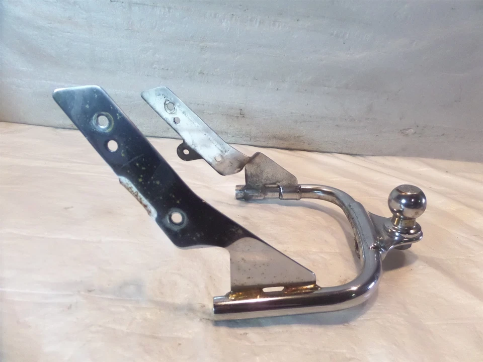 Enganche de remolque cromado Bent Harley Davidson Touring Road King & Electra Glide Foto 4 de 4