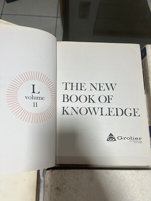 The New Book Of Knowledge (8) Volumes: 1,5,11,14,15,16,19,20