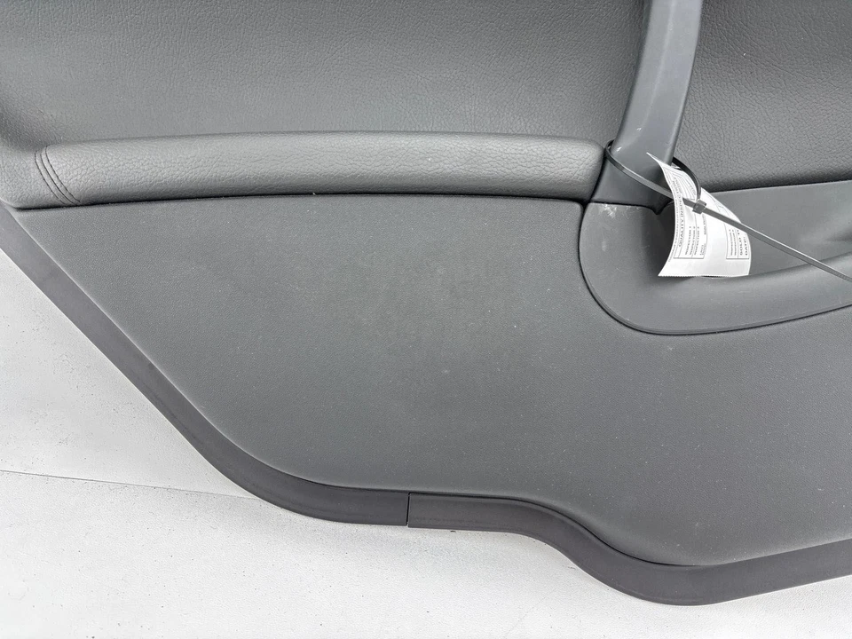 Tarjeta de panel de moldura de puerta trasera izquierda Saab 9-5 Aero Driver 1999-2010 Foto 4 de 4