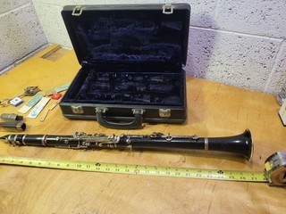 VTG CONN 77 Clarinet S SHOWN not Tested....