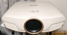 EPSON EH-TW8300 LCD Projector USED FROM JAPAN