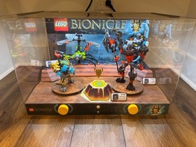 Lego Bionicle Store Display (70794, 70795, 70791)