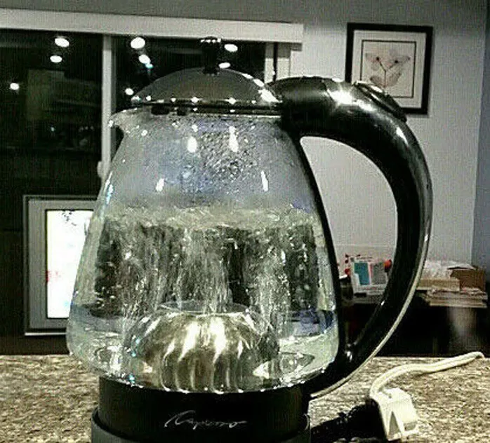 Capresso top glass kettle