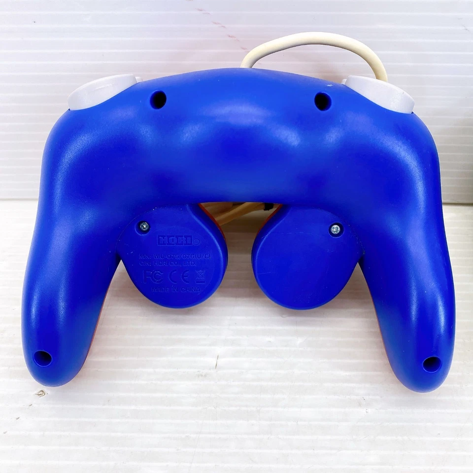 Super Mario Classic Controller Mario & Luigi Wii WiiU HORI Not tested. - Image 4 of 4