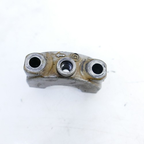 Kawasaki GPZ 500 S Nockenwellenbock Zylinderkopf Motor Halter 62754