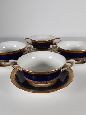Vier Royal Worcester ''Coronet'' Muster Kobaltblau Vergoldet Suppentassen und Untertassen