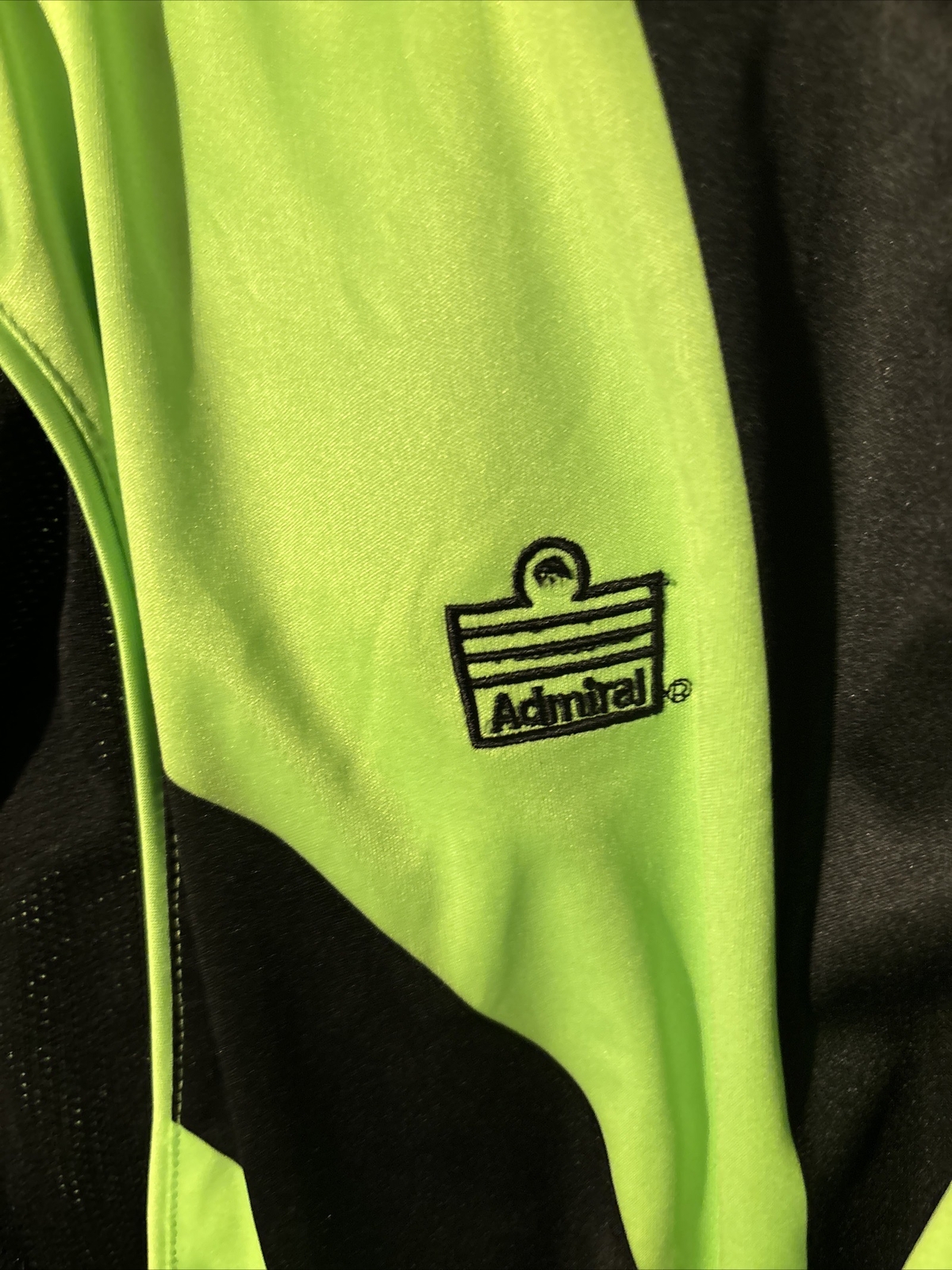 Admiral ADULT Padded Elbow Soccer Goalie Jersey, Neon Yellow / Black Sz