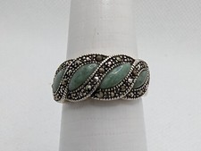 Sterling Silver 925 Green Quartz  Marcasite Ring Size 6