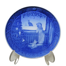 Piatto da parete Royal Copenhagen piatto natalizio motivo invernale 1982