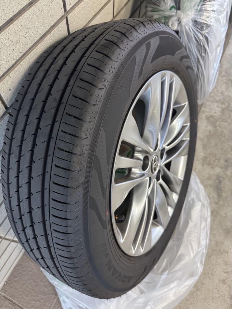 Image of JDM Removed from new car 40 Series Alphard 4-Book Set with OEM Wheels No Tires