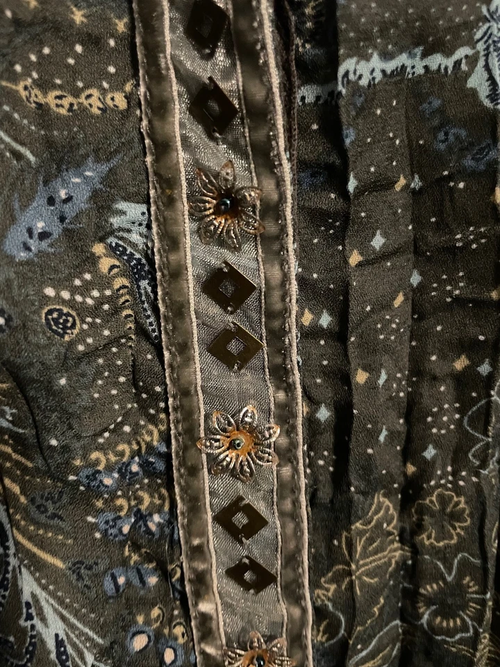 Camisa Agora Mujer Mediana Plisada Floral Cierre a Presión Boho Embellecida Top Foto 4 de 4