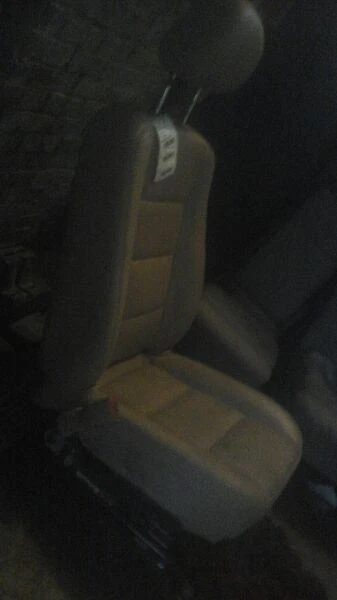 08-09 Mercury Sable Asiento Delantero Izquierdo Conductor Cubo Cuero Eléctrico Foto 4 de 4