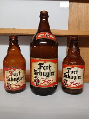 Vintage Fort Schuyler Steinie Bottle Set Utica NY 
