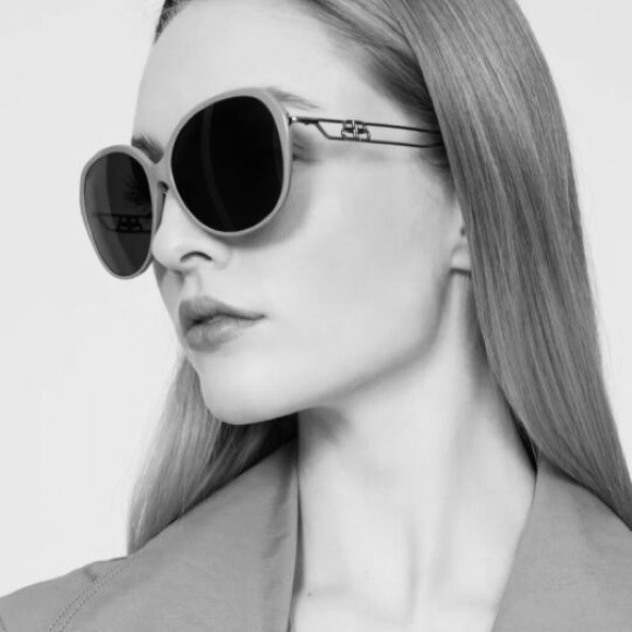 Balenciaga BB0058SK Women's Oversized Sunglasses Taupe BB Logo Butterfly Italy thumbnail 13