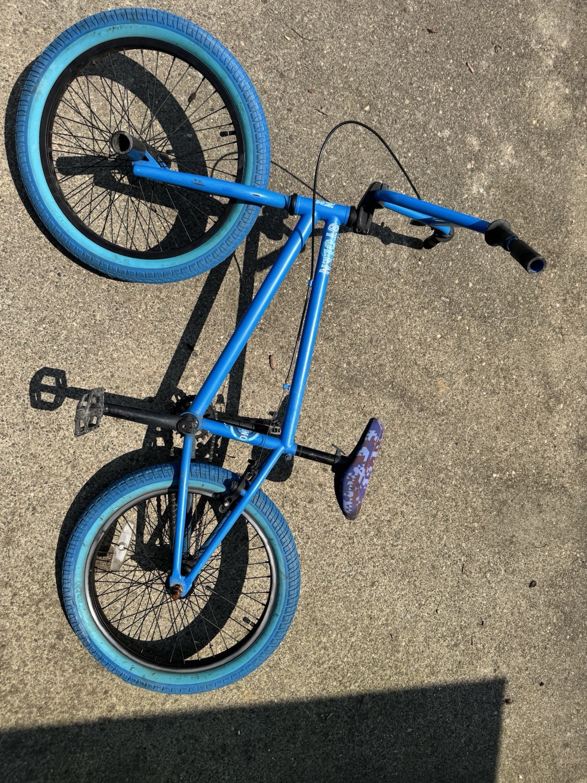 "Stolen" Fiction Bikes All Blue Used BMX Bike (pegs Included)